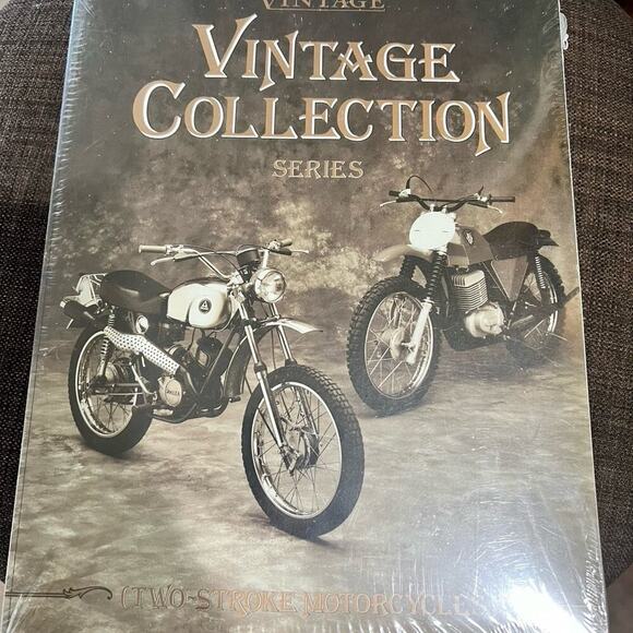 Clymer Vintage Collection Series, 2 stroke & 4 stroke motorcycle manuals - Picture 2 of 7